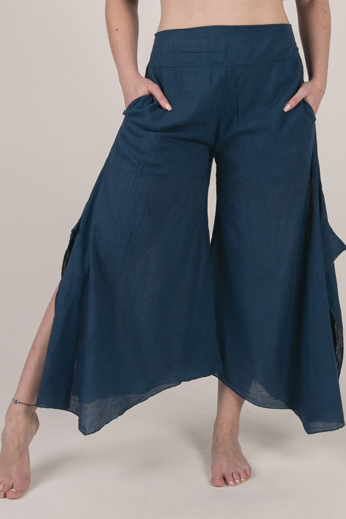 Breeze Navy Cotton Artisan Palatsihousut - Berry Piper