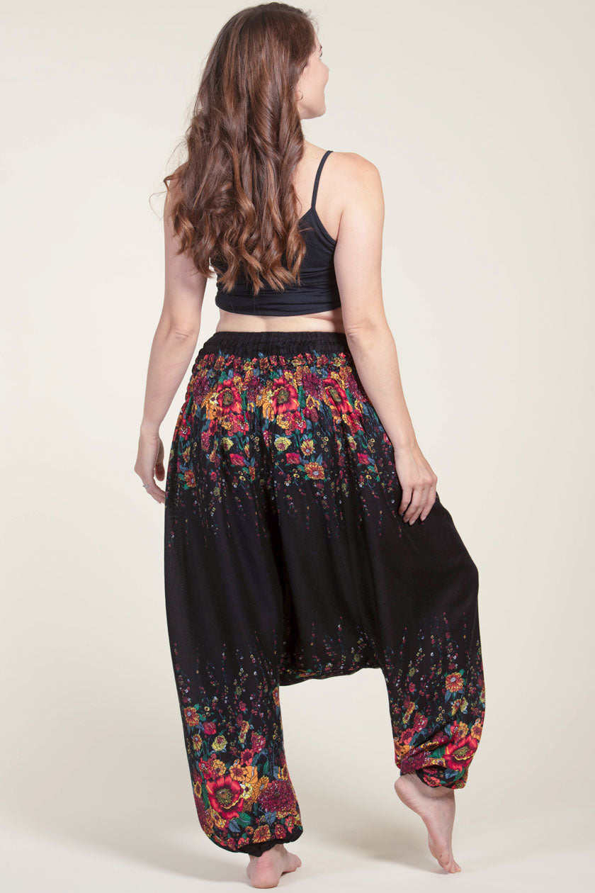 Floral Black Artisan Low Cut Haaremihousut - Berry Piper