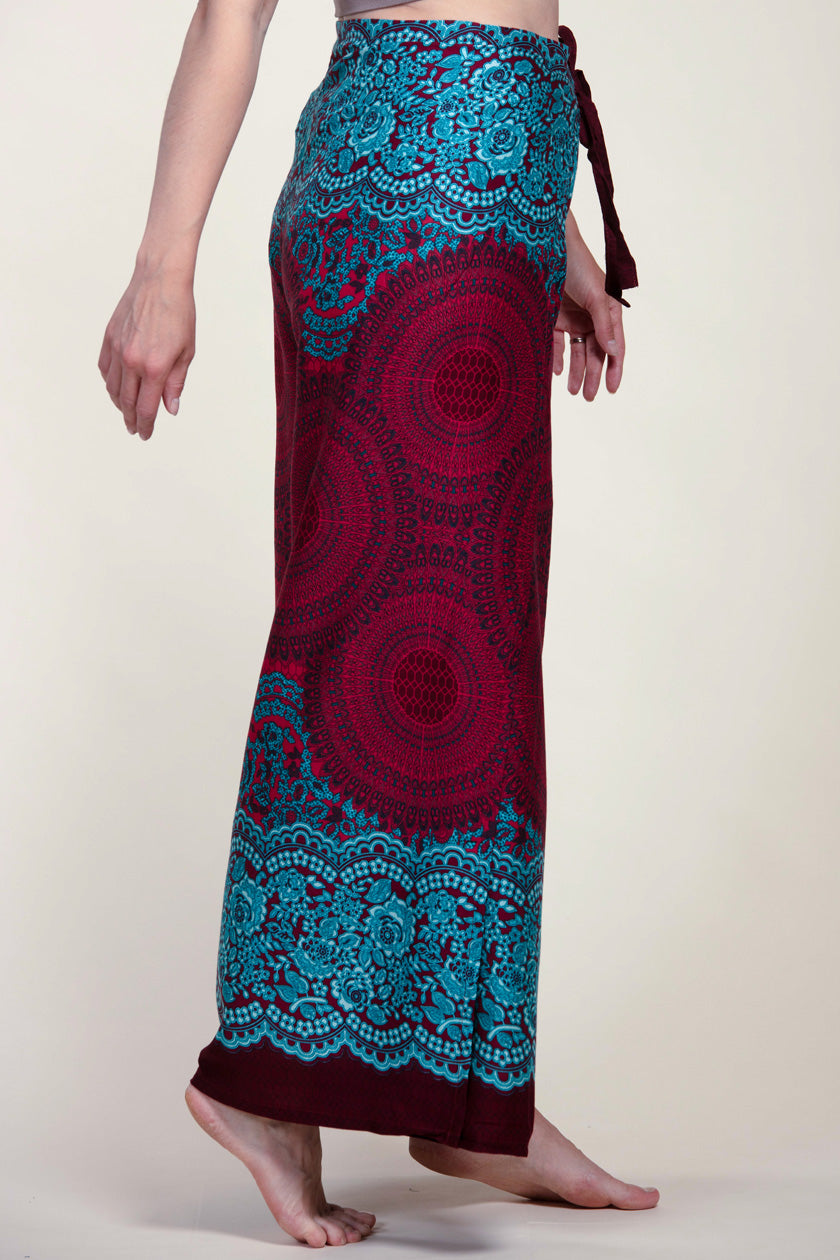 Mandala Red Artisan Wrap Palatsihousut - Berry Piper