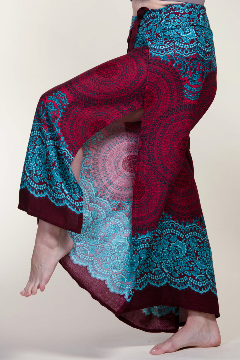 Mandala Red Artisan Wrap Palatsihousut - Berry Piper