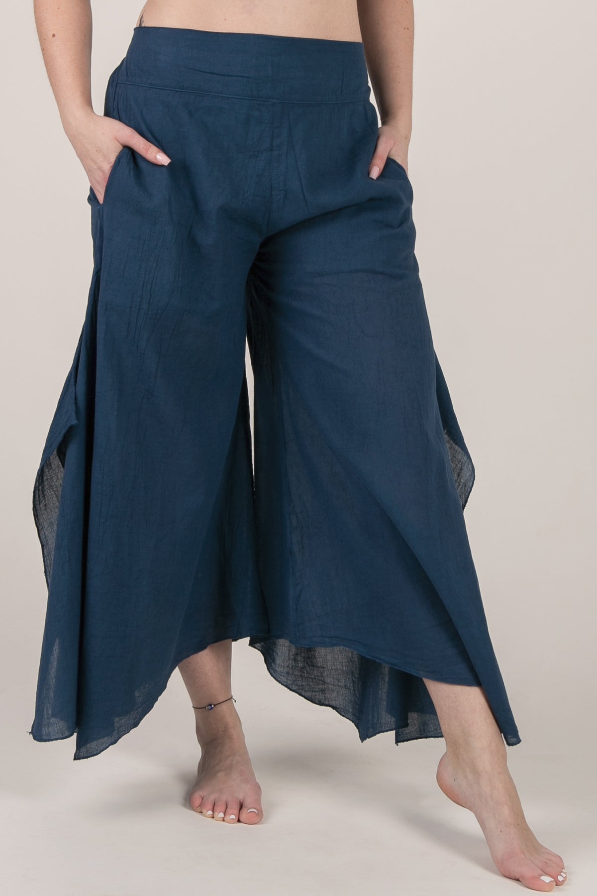 Breeze Navy Cotton Artisan Palatsihousut - Berry Piper