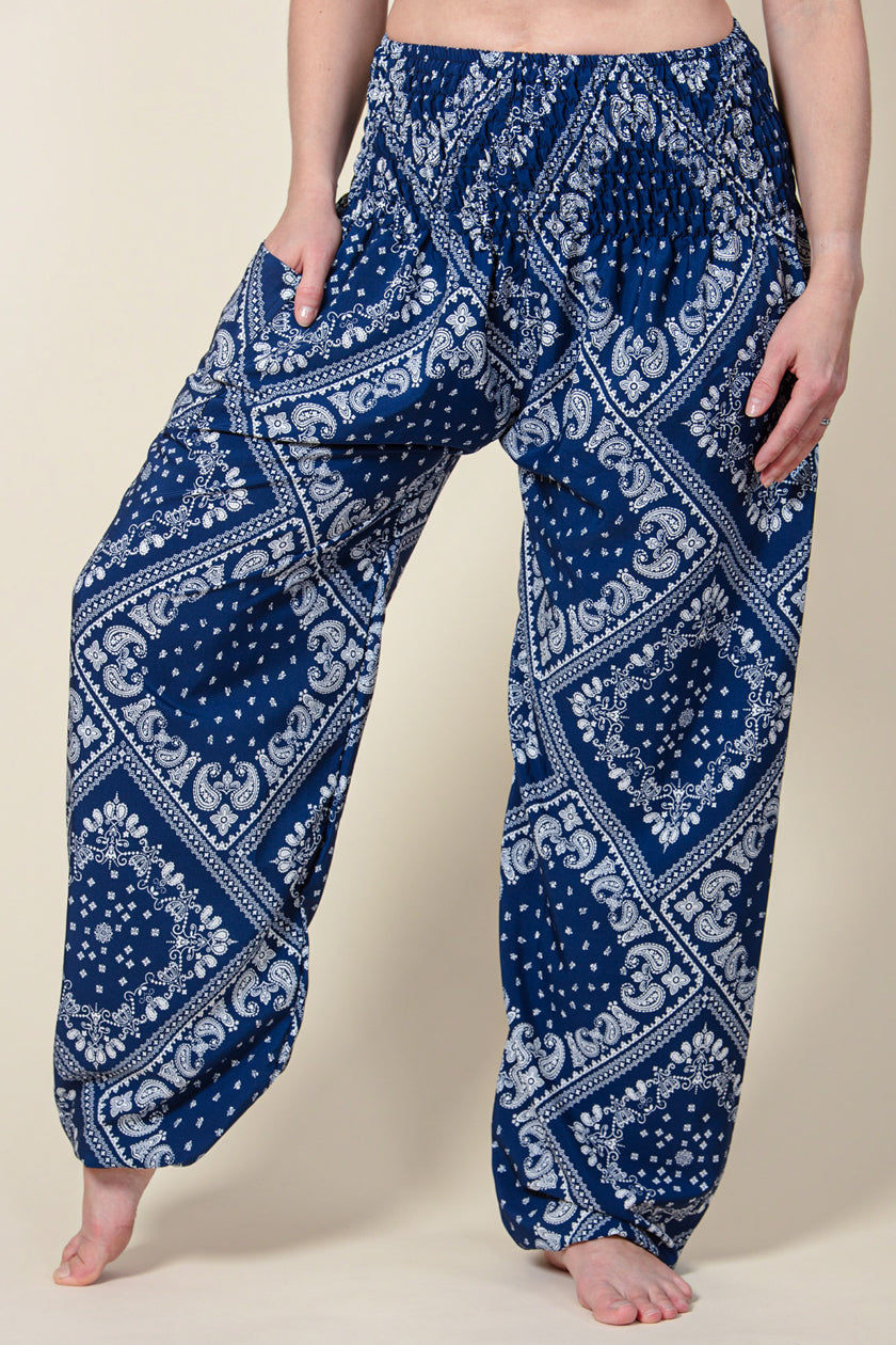 Extended Bandanna Paisley Navy Artisan Haaremihousut - Berry Piper