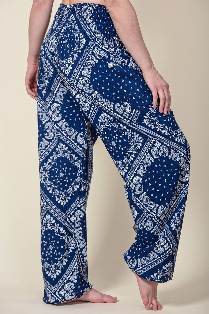 Extended Bandanna Paisley Navy Artisan Haaremihousut - Berry Piper
