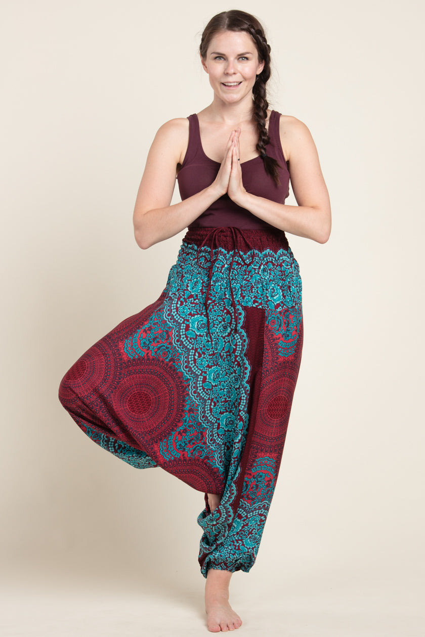 Mandala Red Artisan Jumpsuit Haaremihousut - Berry Piper