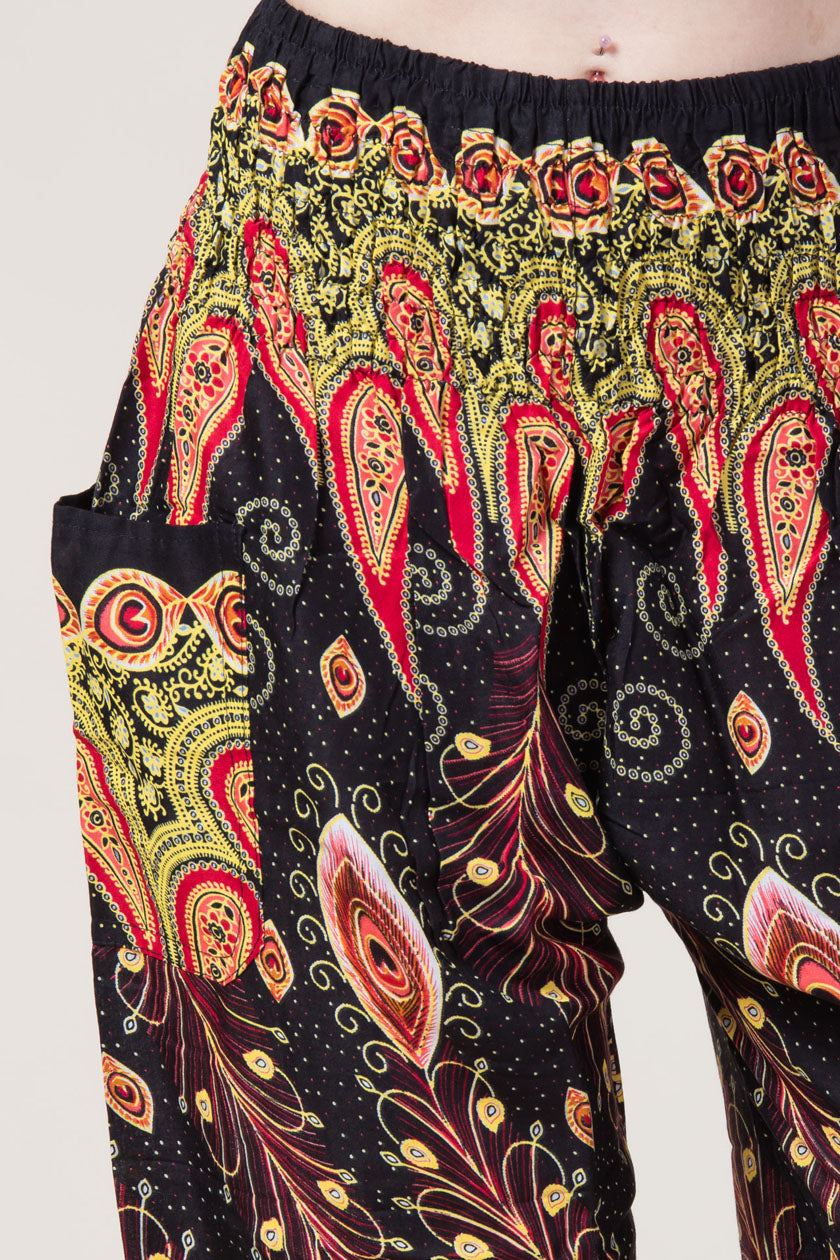 Peacock Paisley Black Artisan Haaremihousut - Berry Piper