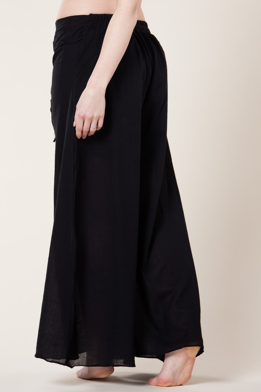 Boho Black Cotton Artisan Palatsihousut - Berry Piper