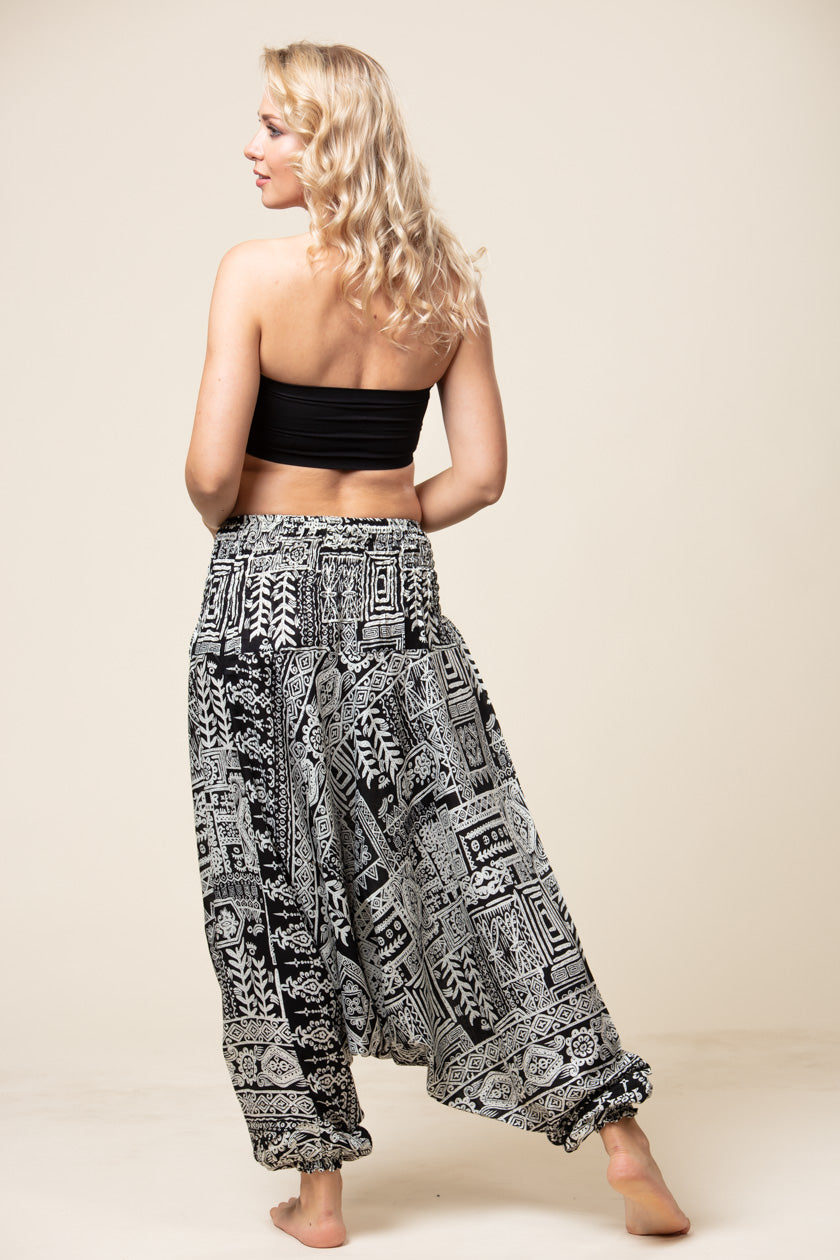 Tribal Black Artisan Jumpsuit Haaremihousut - Berry Piper