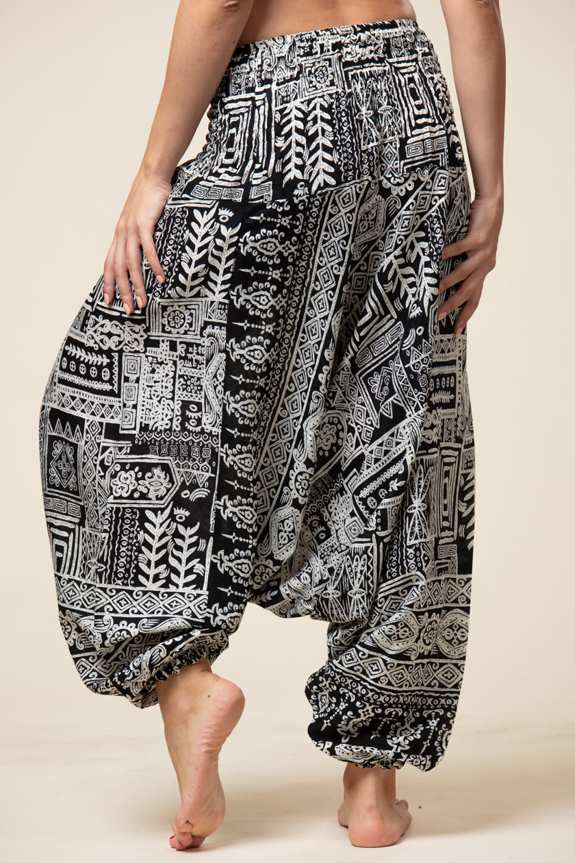 Tribal Black Artisan Jumpsuit Haaremihousut - Berry Piper