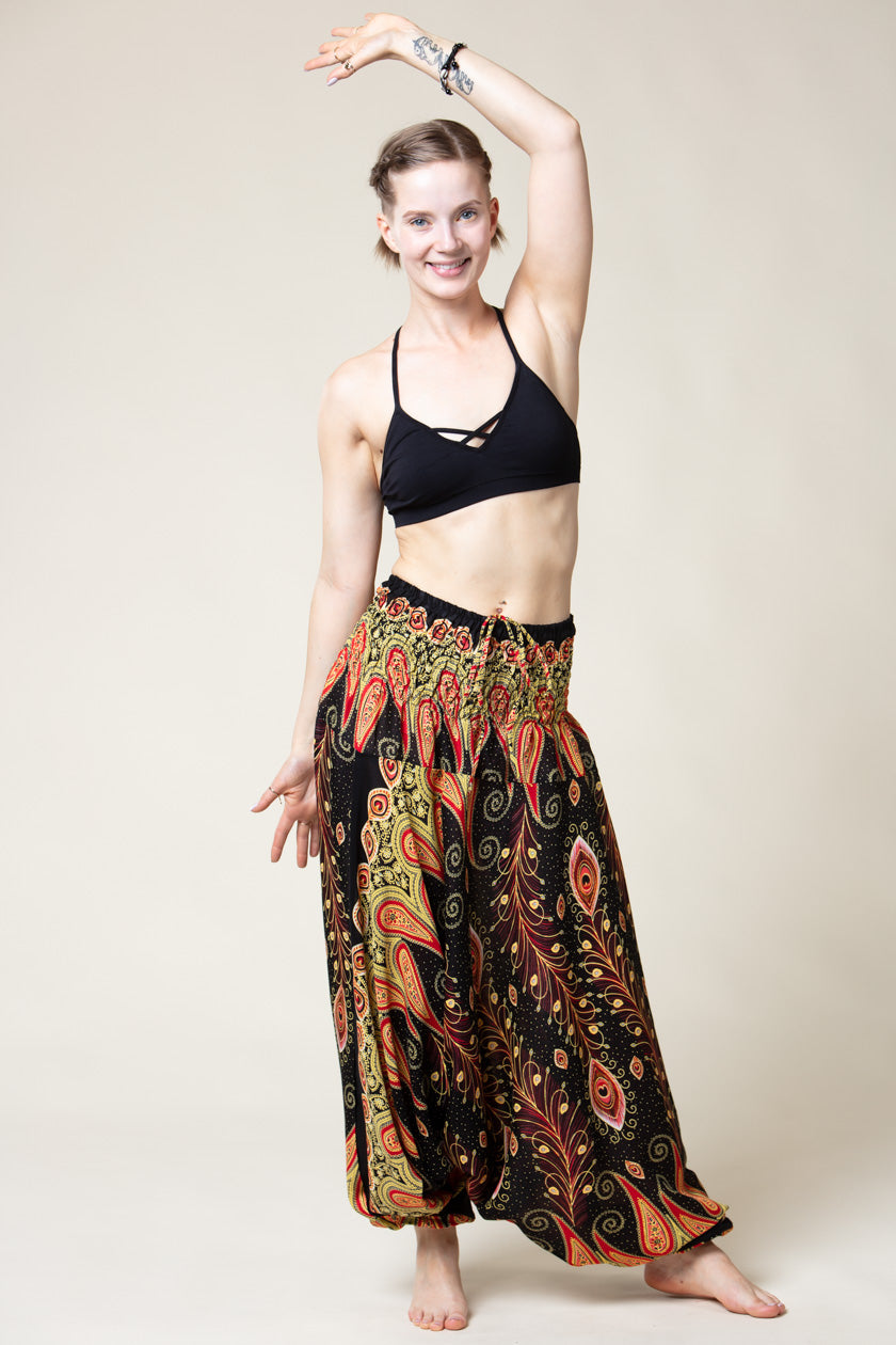 Peacock Paisley Black Artisan Jumpsuit Haaremihousut - Berry Piper