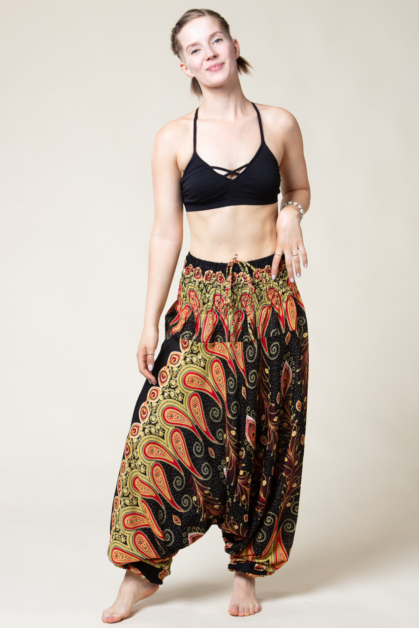 Peacock Paisley Black Artisan Jumpsuit Haaremihousut - Berry Piper